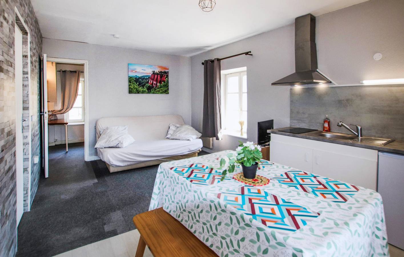 Appartement de vacances entier, Appartement confortable près de la Loire avec parking in Saint-Germain-Laprade, Haute-Loire
