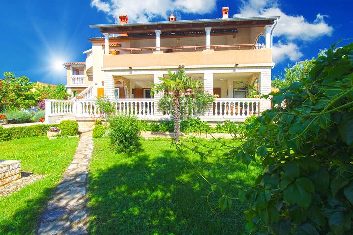 Ferienwohnung für 2 Personen, mit Balkon in Medulin - 2