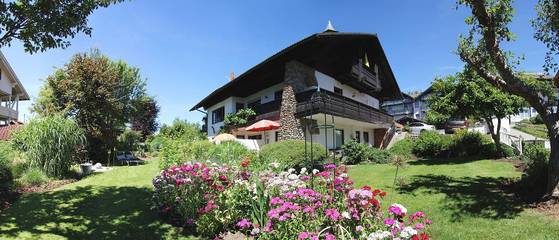 Ferienhaus für 2 Personen, mit Pool und Garten sowie Terrasse in Bodenmais