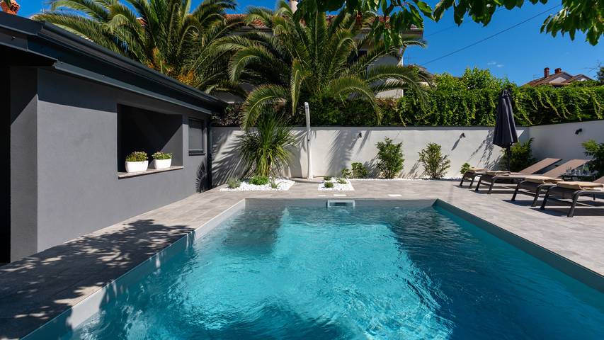 Ferienhaus für 4 Personen, mit Whirlpool und Garten sowie Terrasse in Novigrad - 2