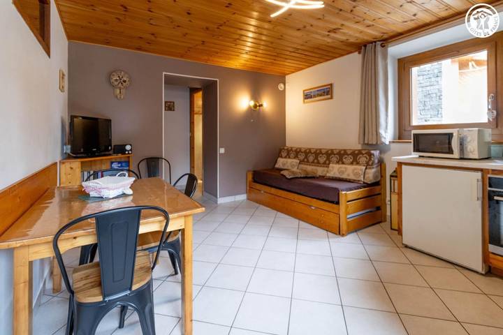 Gîte pour 4 personnes à Lanslevillard - 3