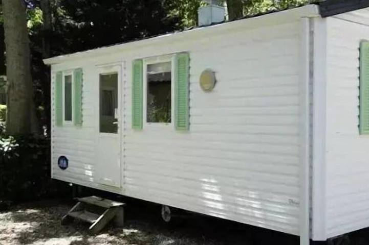 Mobil home pour 4 personnes à Gondrin