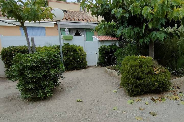 Appartement de vacances pour 4 personnes, avec jardin