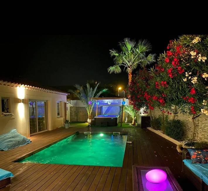 Location de vacances pour 6 personnes, avec jardin ainsi que jacuzzi et piscine à Florensac - 4