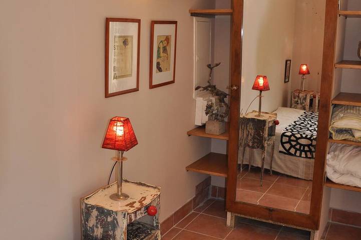 Location de vacances pour 3 personnes, avec jardin dans Cabasson - 4