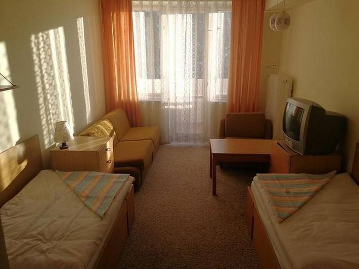 Auberge pour 3 personnes, avec balcon