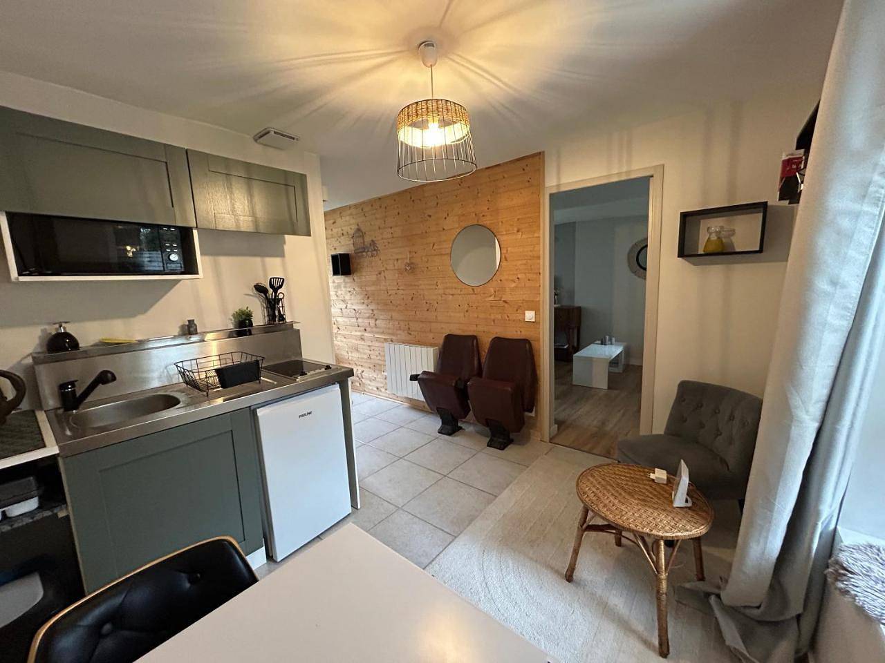 Appartement entier, L'annexe in Venouse, Région d'Auxerre