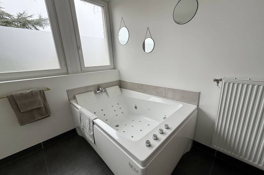 Apartamento entero, Le Calais Wilson 7 : Studio Balnéo 2p in Calais, Región de Calais
