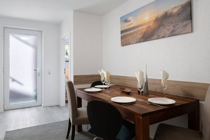 Ganze Wohnung, 2,5 Zimmer Apartment mit Küche und Terrasse in Freiburg - Munzingen, Freiburg