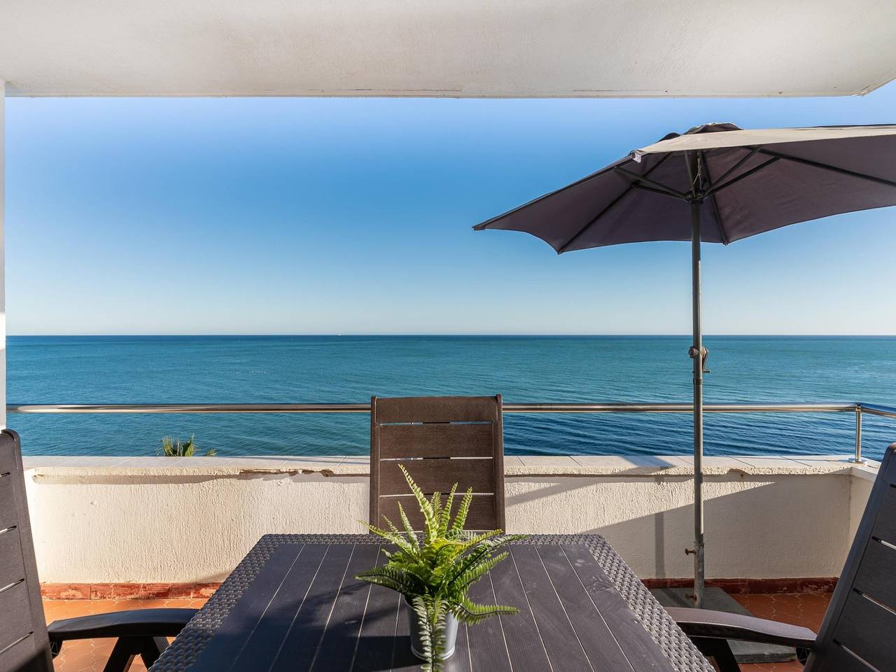 Entire holiday apartment, Amazing apartment Torremolinos in Playa El Bajondillo, Torremolinos
