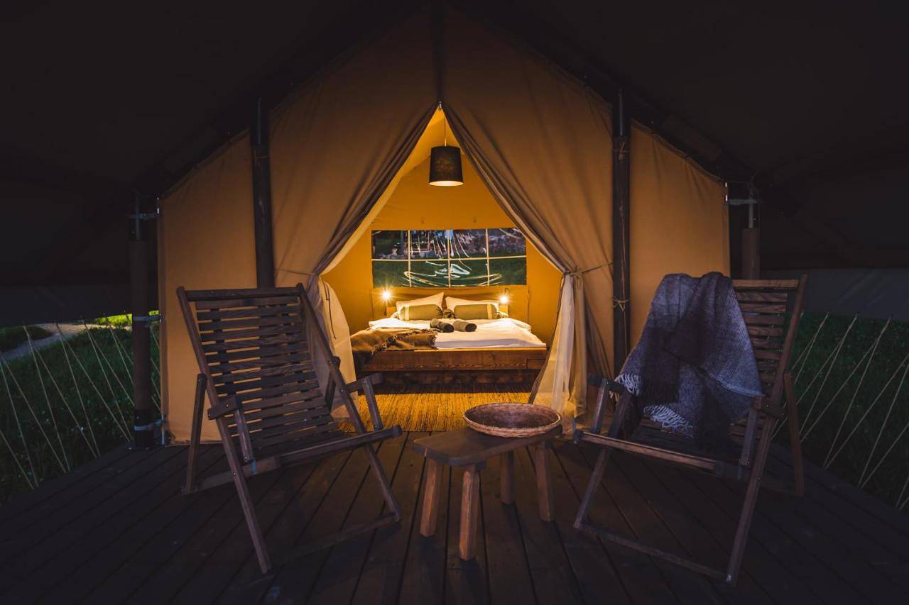 Tent in Alūksnes novads, Livland