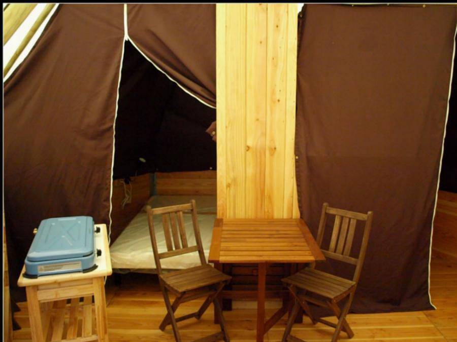 Camping de Rhuys - Camping Paradis - Safaritent 4 personen - Comfort Tipi in Theix, Côte des Mégalithes