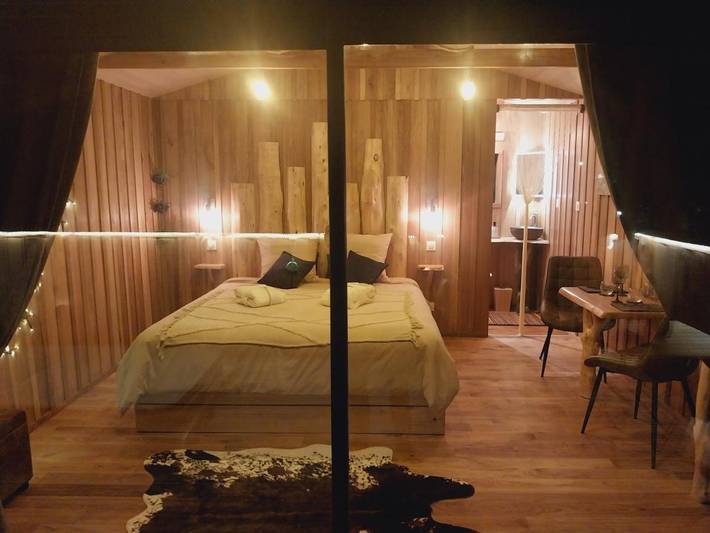 Gîte pour 2 personnes, avec jardin ainsi que jacuzzi et sauna à Saint-Maigrin - 3