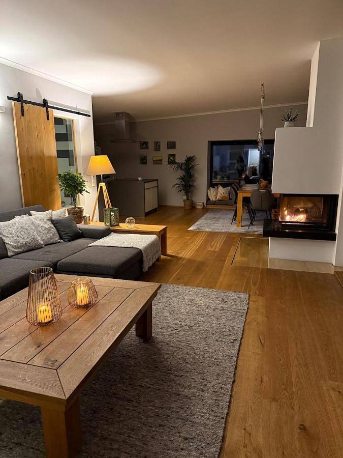 Wohlfühl-Haus mit Kamin & Whirlpool - Nähe Berlin in Oberdorla, Vogtei