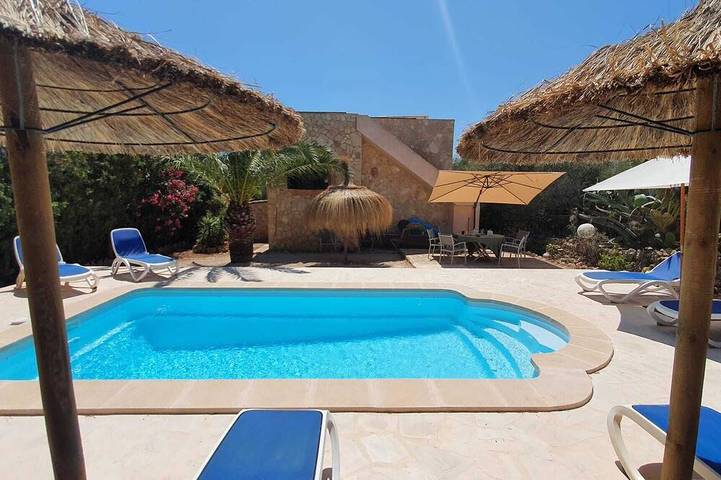 Chalet für 4 Personen, mit Garten in Santanyí