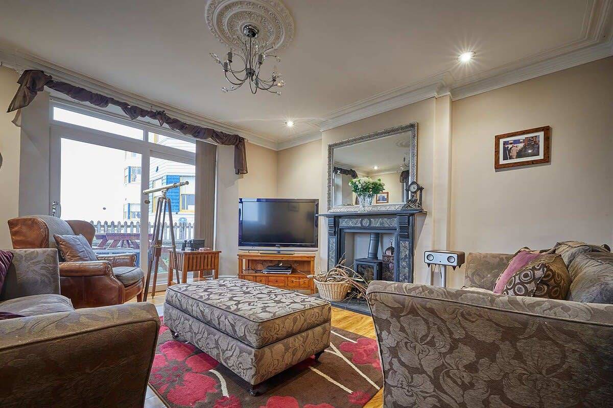 Host & Stay | The View Old Coastguard Cottage in Tynemouth, North Tyneside