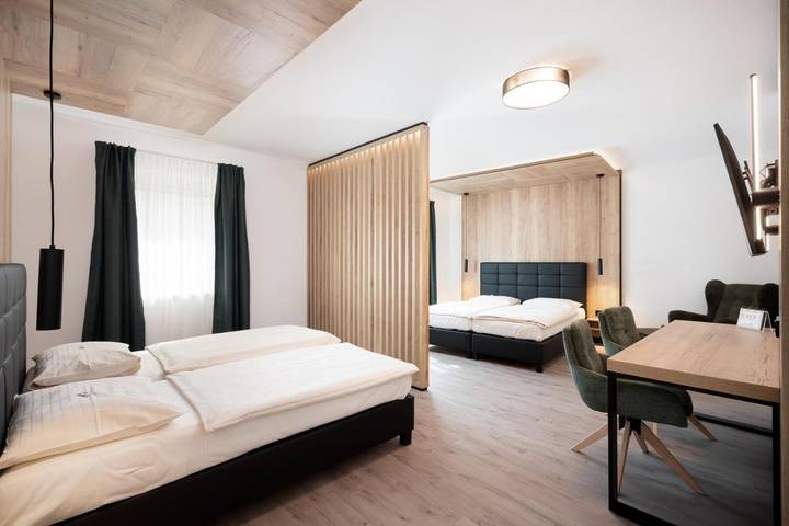 Hotel für 5 Personen, mit Terrasse und Sauna sowie Ausblick in Korneuburg