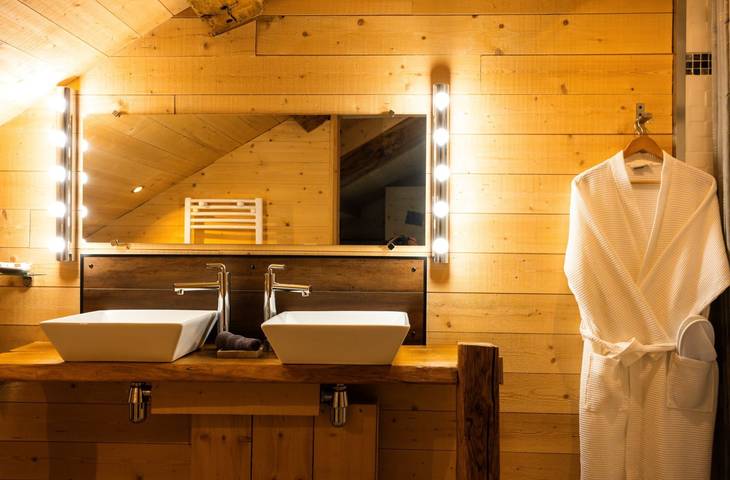Chambre d’hôte pour 2 personnes, avec Jacuzzi ainsi que Jardin et Sauna dans le Doubs - 4