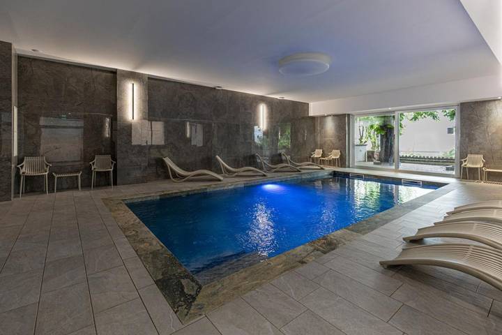 Hôtel pour 2 personnes, avec balcon ainsi que piscine et sauna à Saint-Hippolyte - 2