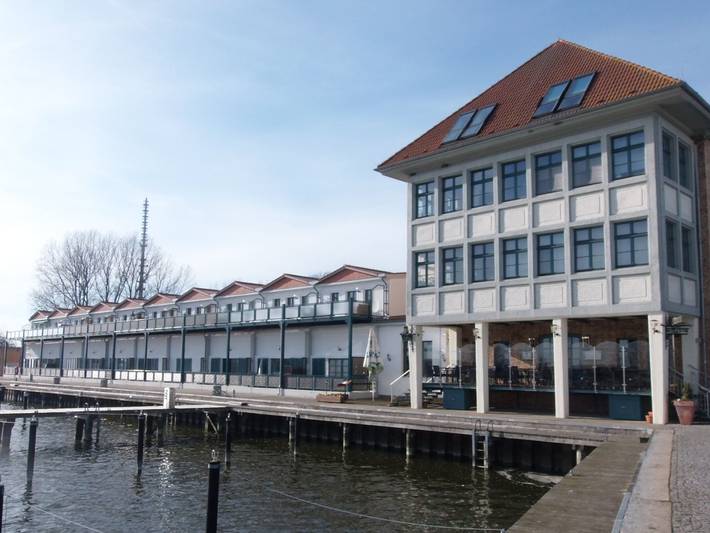 Ferienwohnung für 5 Personen, mit Seeblick und Terrasse, kinderfreundlich in Karlshagen - 2