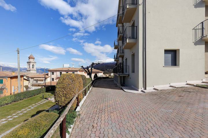 Ferienwohnung für 4 Personen, mit Balkon und Seeblick am Gardasee - 3