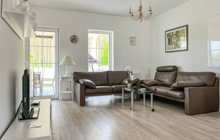 Ferienhaus für 10 Personen mit Terrasse in Nowe Warpno, Stettiner Haff