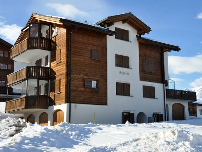 Ganze Ferienwohnung, Ferienwohnung Arzgruoba, Obersaxen-Misanenga - 3 Zimmer Ferienwohnung für max. 4 Pers. in Obersaxen, Obersaxen-Mundaun