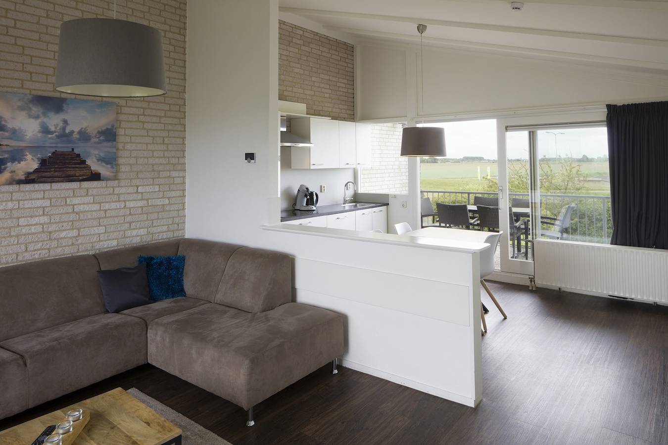 Roompot Beach — 6-person Bungalow 8 in Kamperland, Zeeuwse Kust