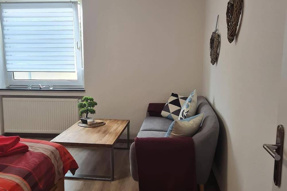 Entire apartment, Studio for 2 persons approx. 36 qm in Monheim am Rhein, Lower Rhine in Monheim am Rhein, Düsseldorf region