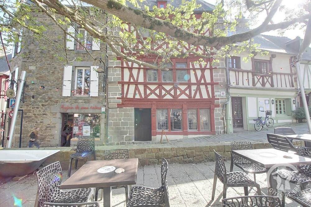 Hôtel des Ducs de Bretagne for 2 in Saint-Brieuc, Côte de Goëlo