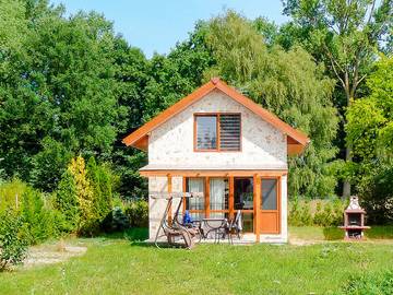 Ferienhaus für 7 Personen, mit Terrasse und Garten in Polen