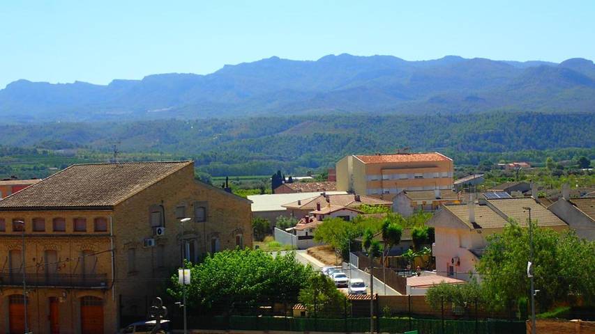 Gîte pour 8 personnes, avec Balcon et Vue à Móra d'Ebre