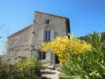 Ferienhaus für 6 Personen, mit Garten in Bédoin