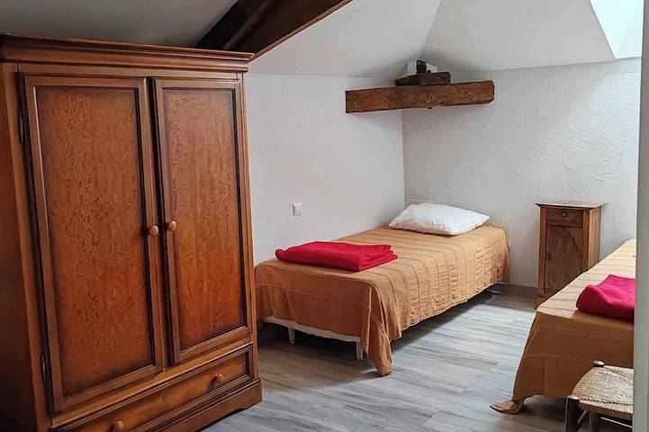 Location de vacances pour 10 personnes, animaux acceptés à Braye-sous-Faye - 3