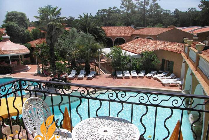 Hôtel pour 3 personnes, avec piscine ainsi que jardin et bassin pour enfant à Praia de Mira - 4