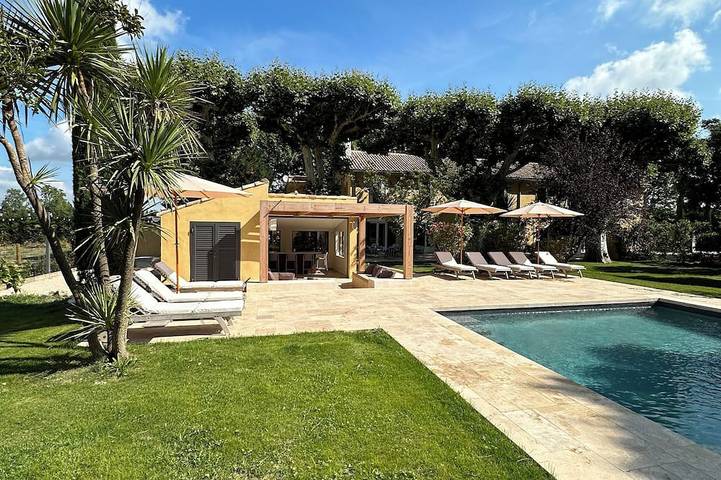 Holiday home for 10 people, with garden - 1