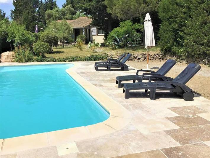 Villa pour 4 personnes, avec jardin ainsi que piscine et terrasse - 1