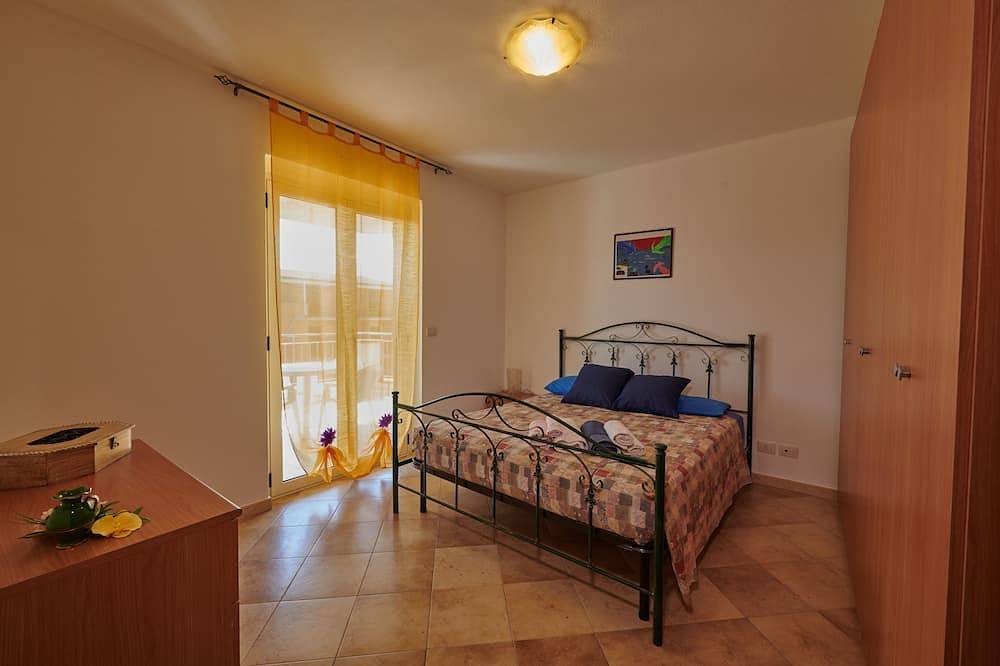 Ganze Wohnung, Casa Maja Badolato Ferienwohnung mit Terrasse 14 in Badolato, Catanzaro Provinz