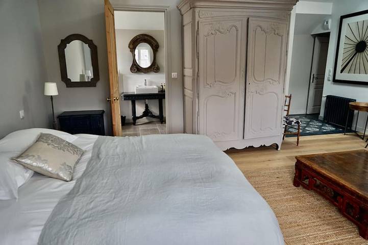 Ganze Wohnung, Stilvolle Zwei-Zimmer-Wohnung mit Flussblick in Pont-Aven, Côte de Cornouaille