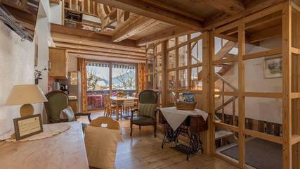 Ferienwohnung für 2 Personen, mit Terrasse und Sauna sowie Whirlpool, mit Haustier in Oetz