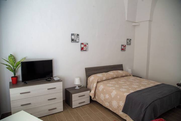 Appartamento intero, Amelia's House – Comfort e Relax in un Monolocale nel Cuore del Paese in Tuglie, Golfo di Taranto