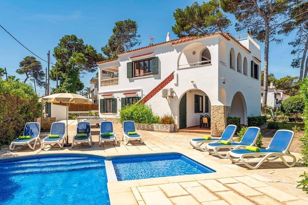 Villa pour 8 Personnes dans Cala Blanca, Ciutadella