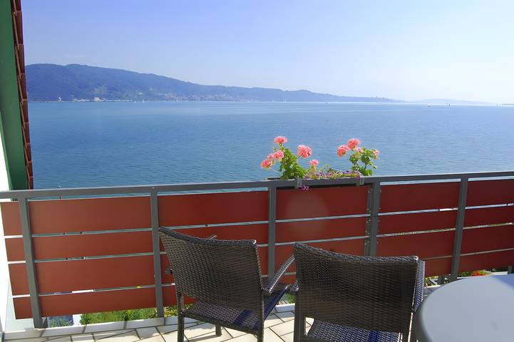 Ferienwohnung für 4 Personen, mit Garten und Seeblick in Baden-Württemberg