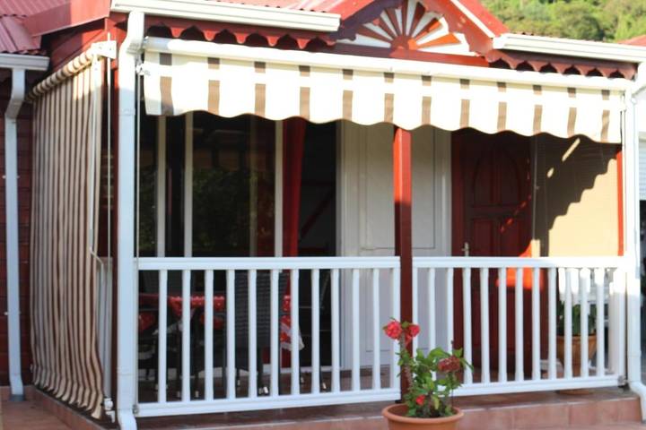 Gîte pour 4 personnes, avec jardin et vue dans La Soufrière - 4