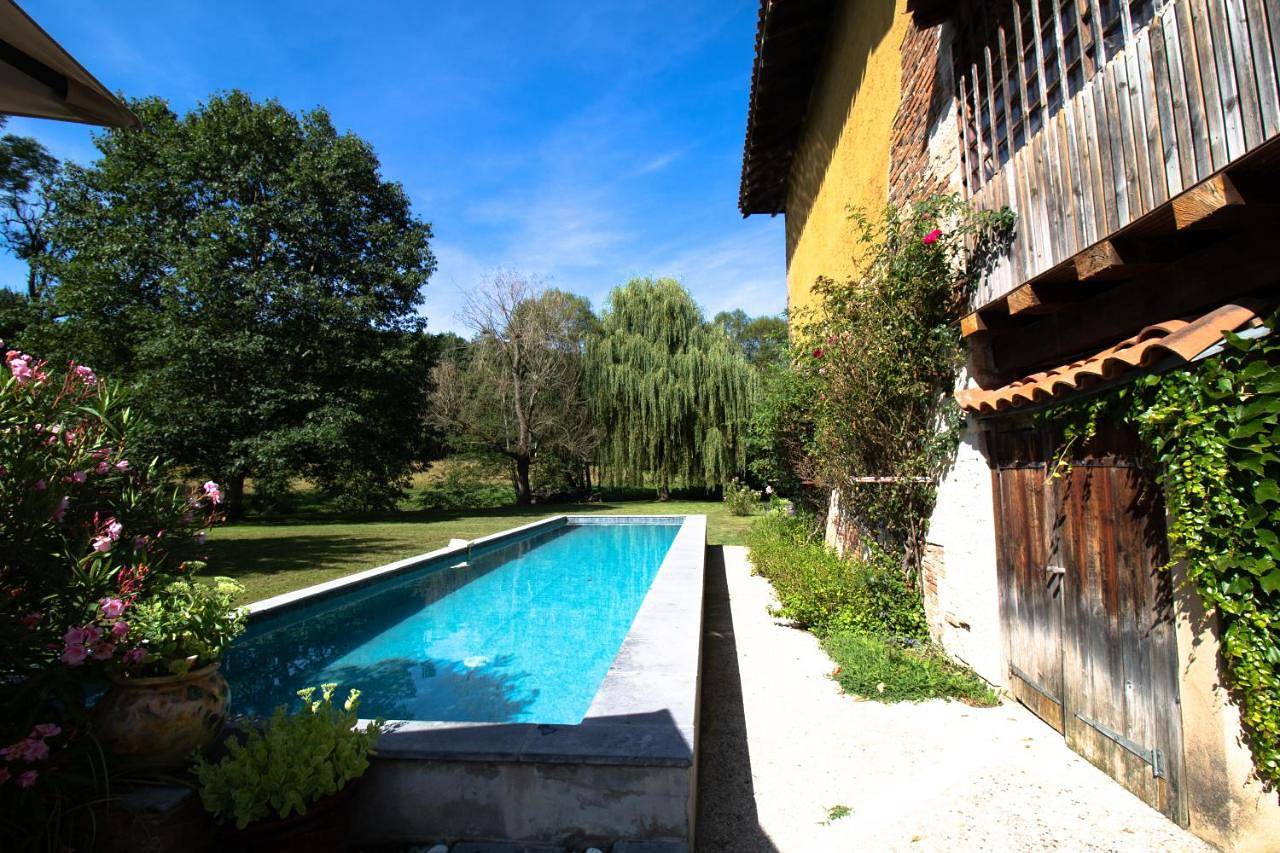 Le moulin de Varax in Saint-Paul-de-Varax, Région de Bourg-en-Bresse