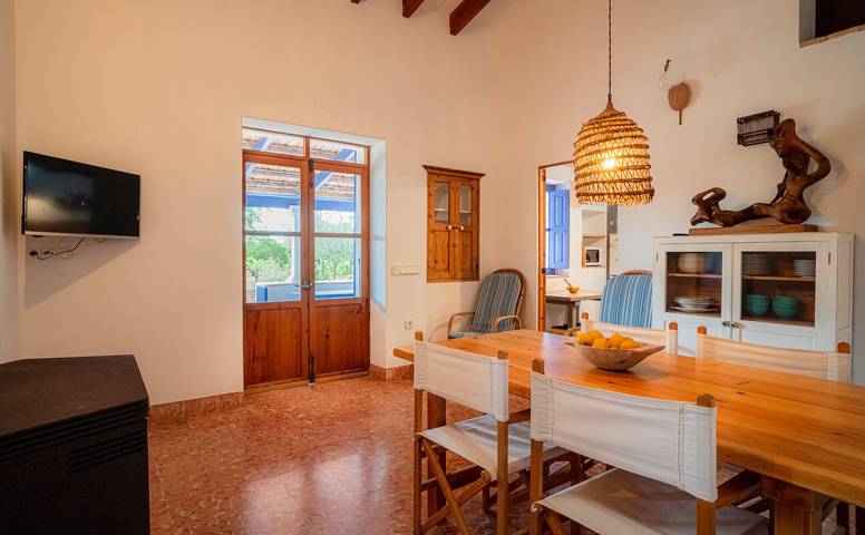 Casa de campo 'Can Pep Martí' con terraza privada, jardín compartido y Wi-Fi in Formentera, Islas Baleares