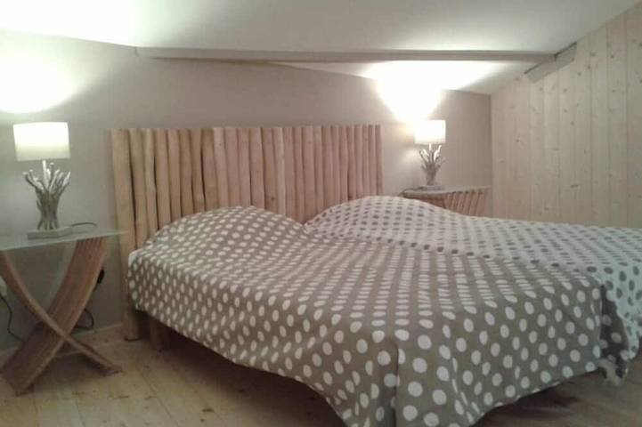 Location de vacances pour 5 personnes, avec terrasse dans Cassy - 3