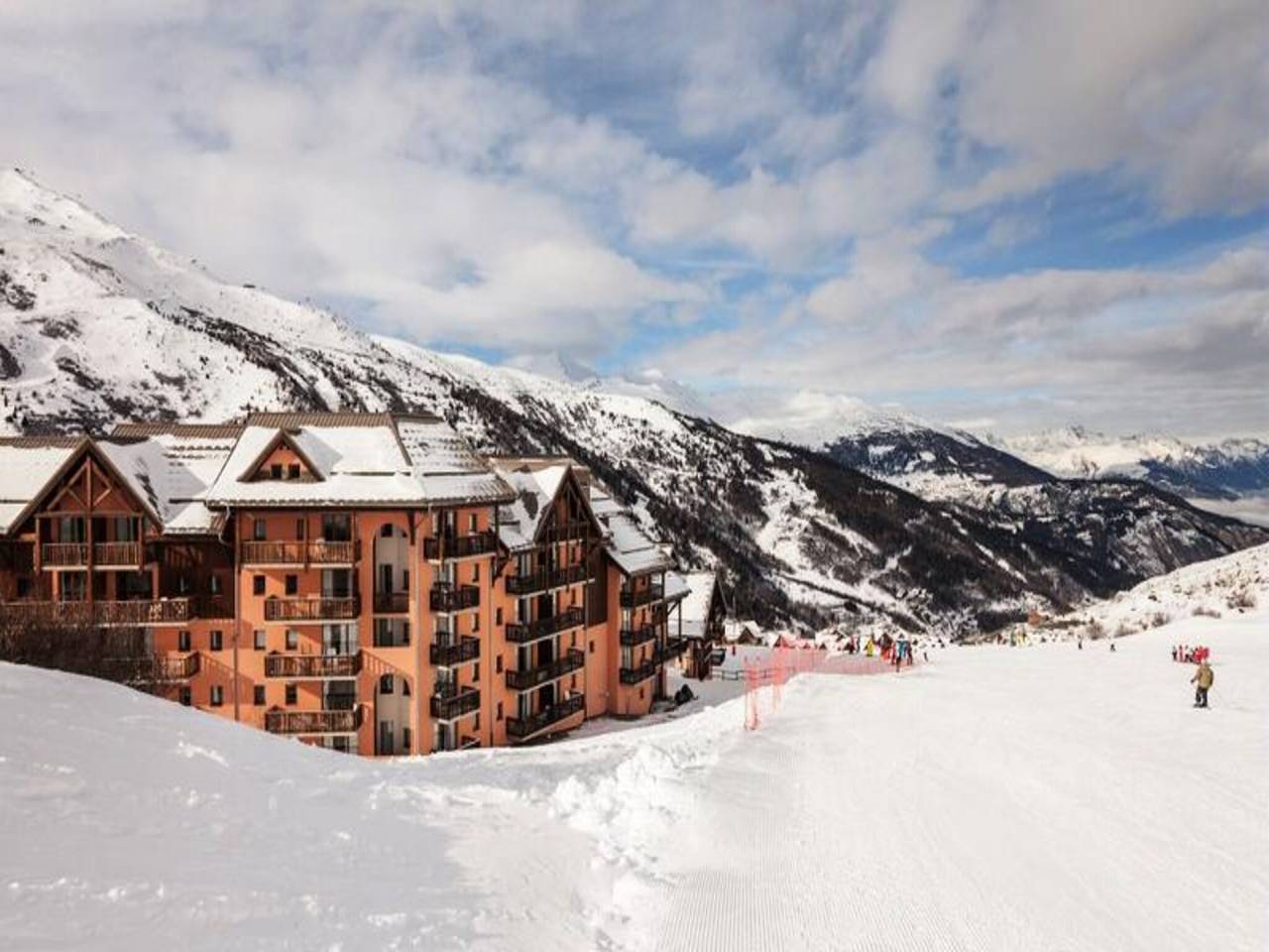 Appartement entier, Appartement à Valmeinier avec vue sur les montagnes in Valmeinier, Région de Saint-Jean-de-Maurienne