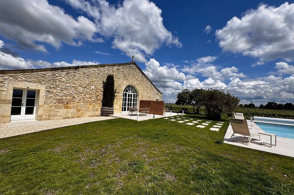 Luxury 3 bedroom king size house in Saint-Sulpice-de-Faleyrens, Libourne region