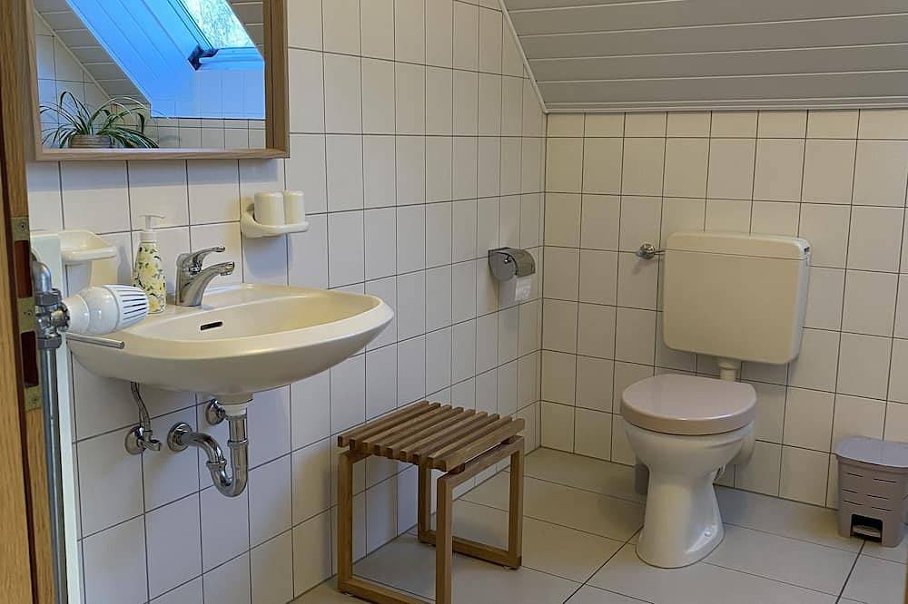 Ganze Wohnung, Neu in 2019 !! Unsere Ferienwohnung wurde liebevoll für Sie eingerichtet in Minderlittgen, Bernkastel-Kues & Umgebung
